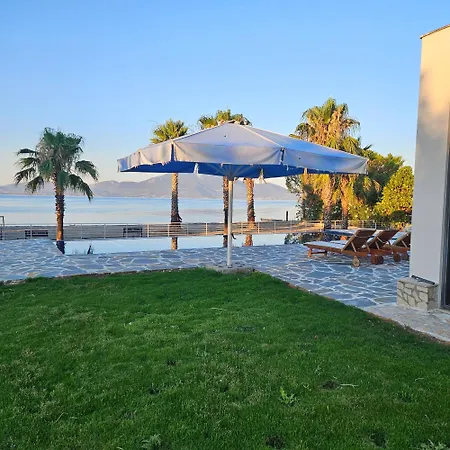Villa Evia Palm Politiká