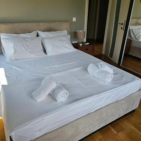 Villa Evia Palm *